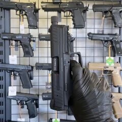 UMAREX Heckler & Koch VP9 Tactical Airsoft Tabanca
