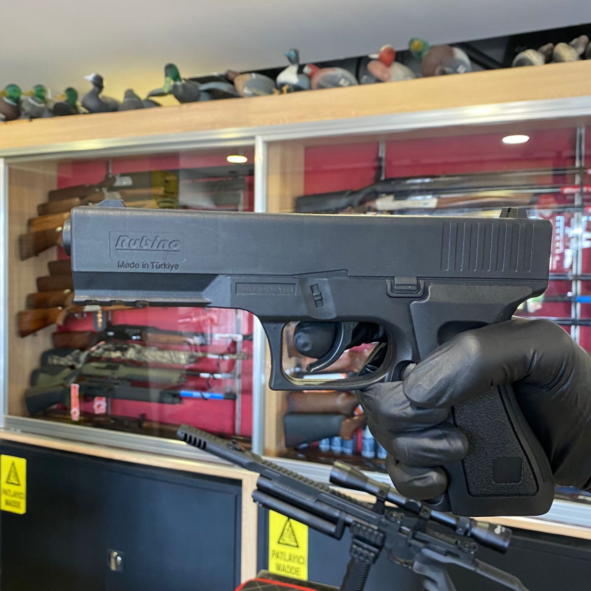 RUBINO RBN-CP17 CO2 Havalı Tabanca Siyah