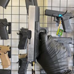 We Glock 17 Gen4 Silver Blowback Airsoft Tabanca