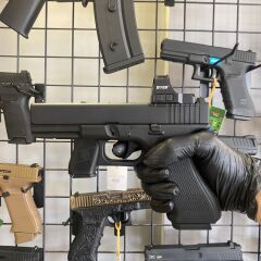 We Glock 17 Gen4 Mos Siyah Blowback Airsoft Tabanca
